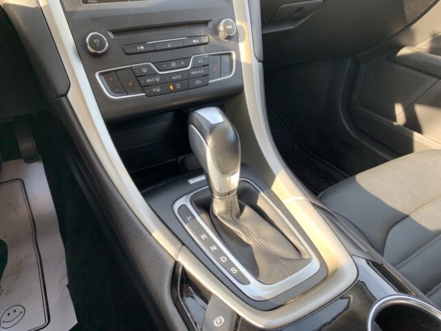 2016 FORD FUSION - Image 10