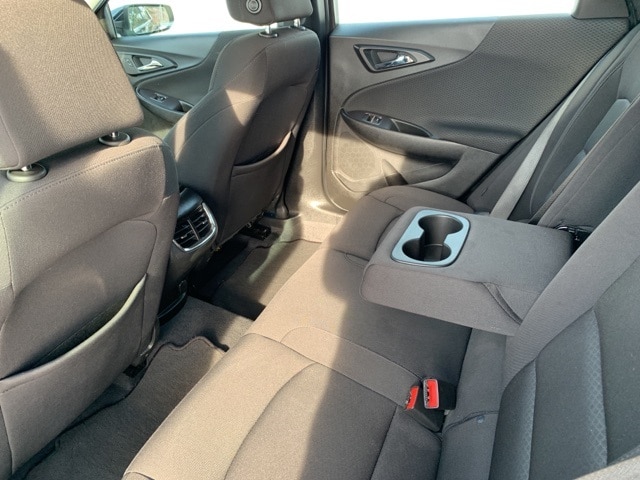 2019 CHEVROLET MALIBU - Image 19