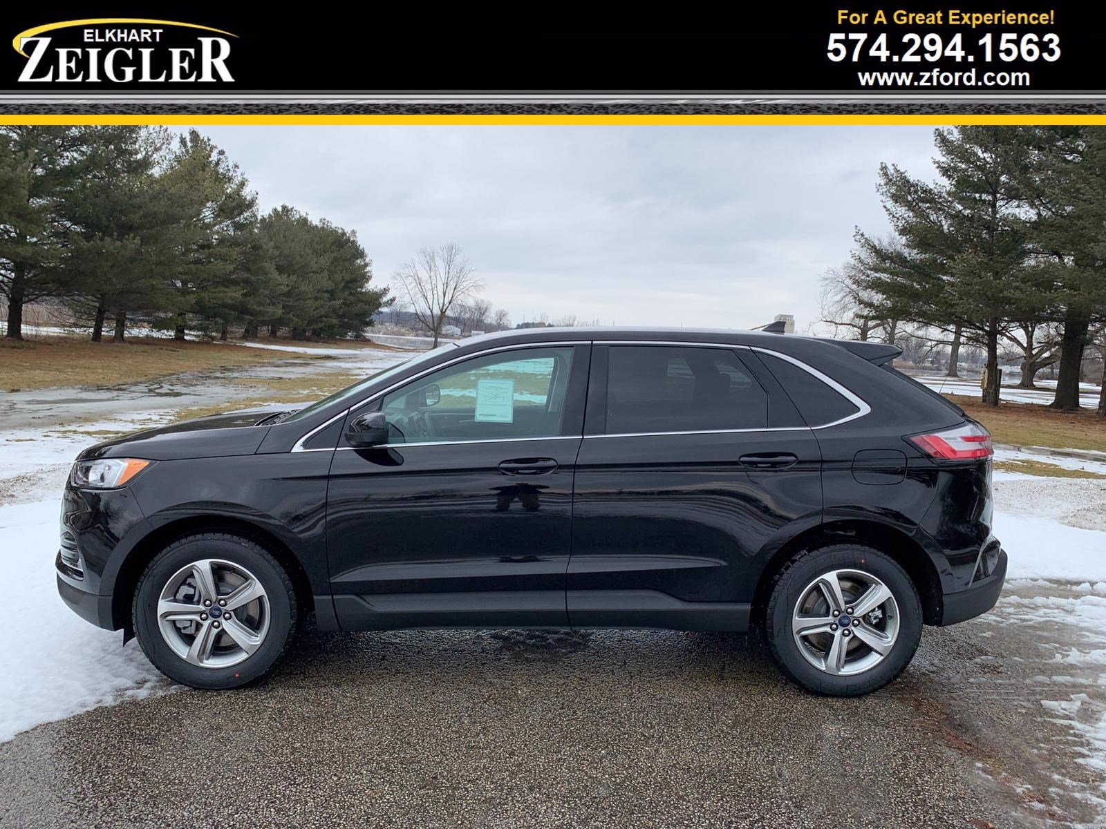 2022 Ford Edge SEL's photo