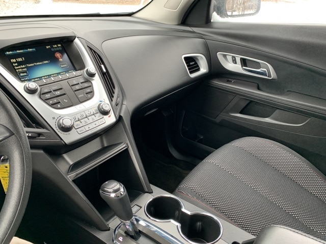 2017 CHEVROLET EQUINOX - Image 17