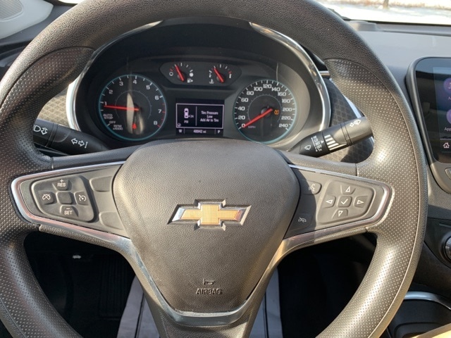 Used 2019 Chevrolet Malibu 1LT with VIN 1G1ZD5ST6KF187382 for sale in Grandville, MI