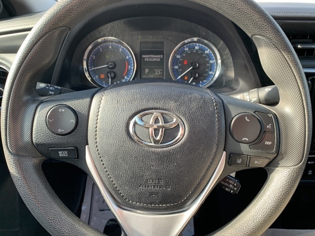 Used 2019 Toyota Corolla LE with VIN 2T1BURHE7KC236770 for sale in Grandville, MI