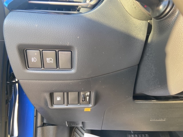 2019 TOYOTA C-HR - Image 12