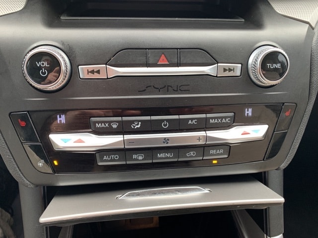 2020 FORD EXPLORER - Image 18