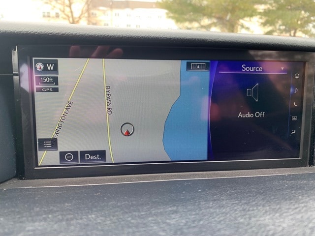 2018 LEXUS IS - Image 6