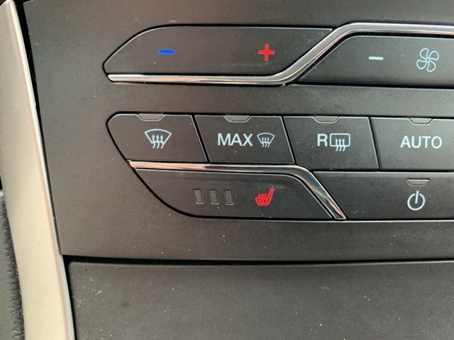 2019 FORD EDGE - Image 9