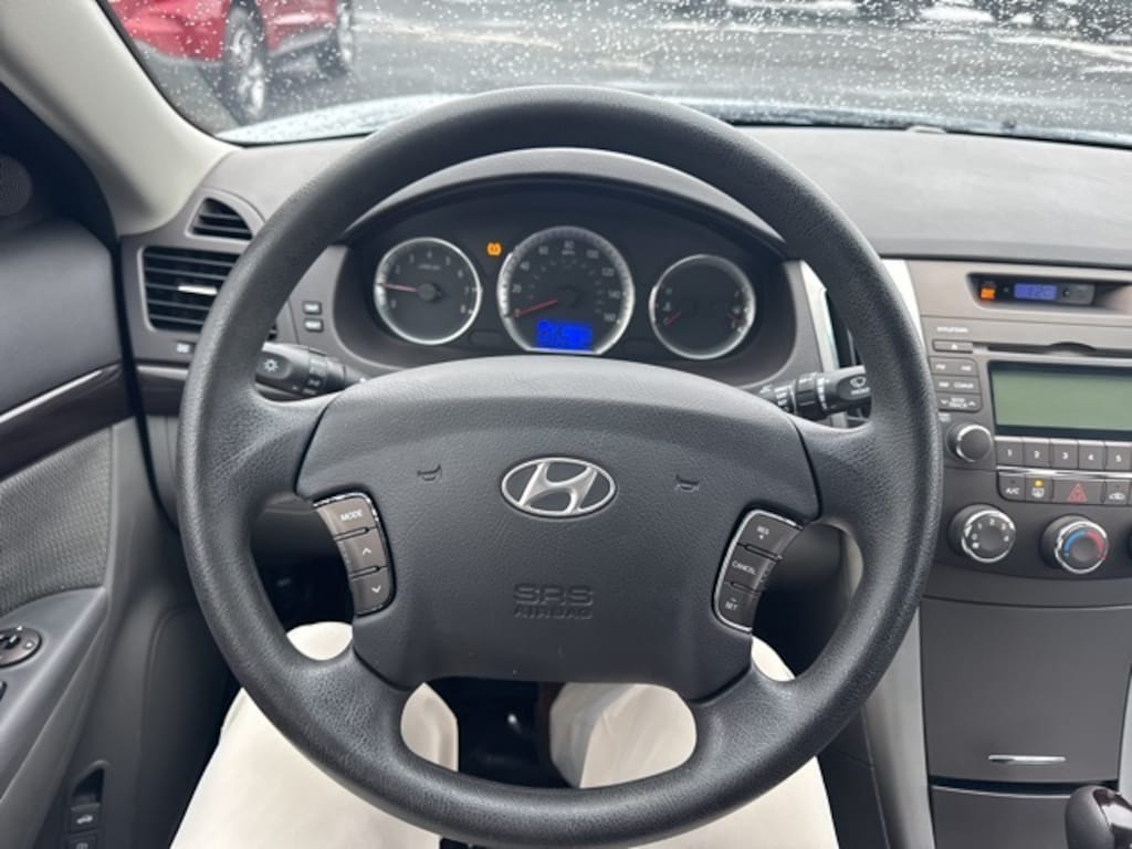 Used 2010 Hyundai Sonata GLS Sedan