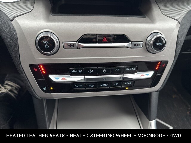 2023 FORD EXPLORER - Image 29