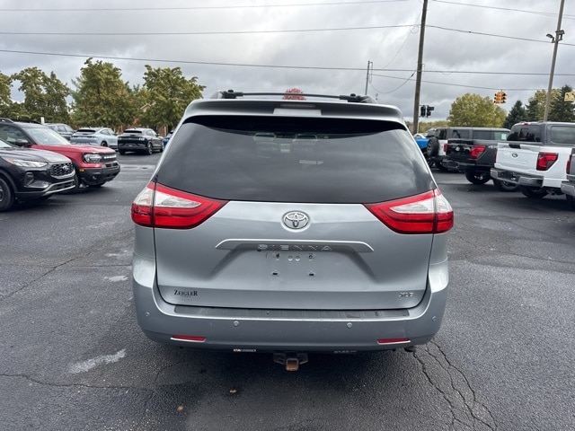 2016 TOYOTA SIENNA - Image 10
