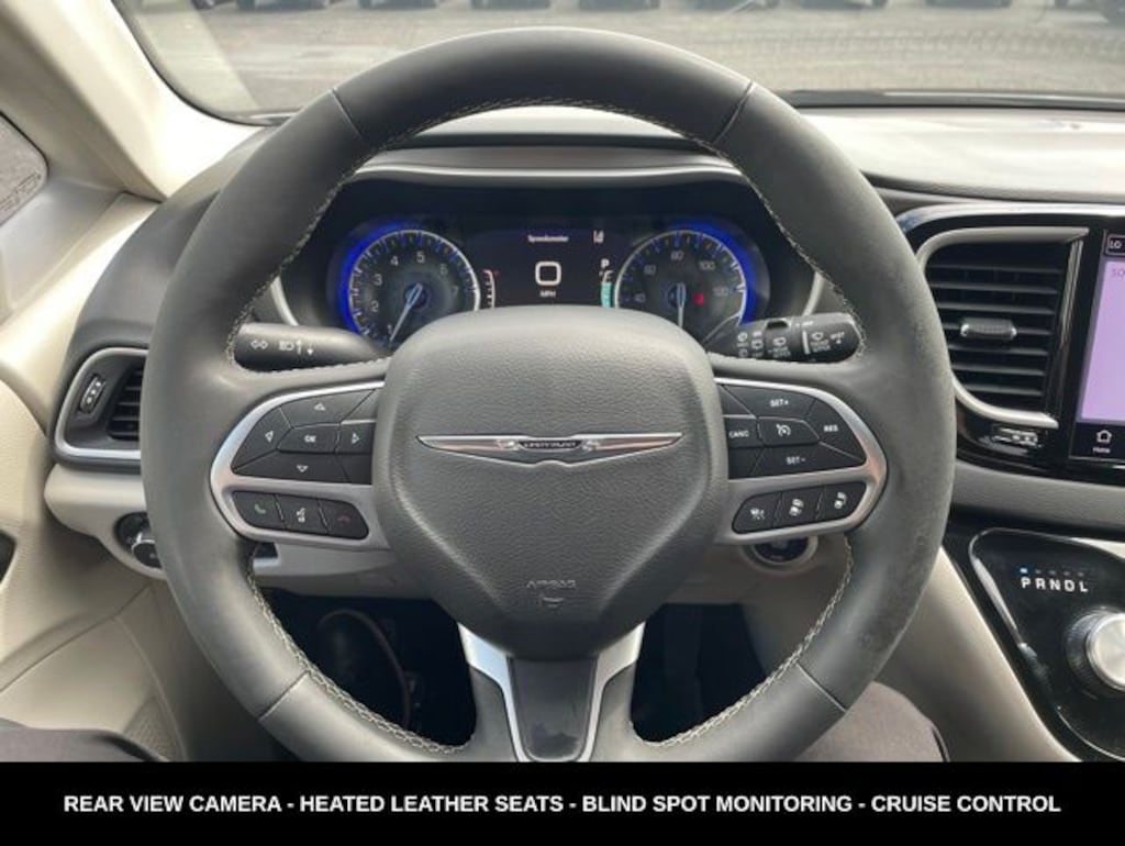 Used 2023 Chrysler Pacifica Touring L Van Passenger Van