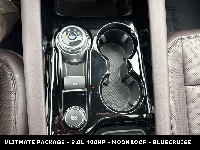 2025 FORD EXPLORER - Image 32