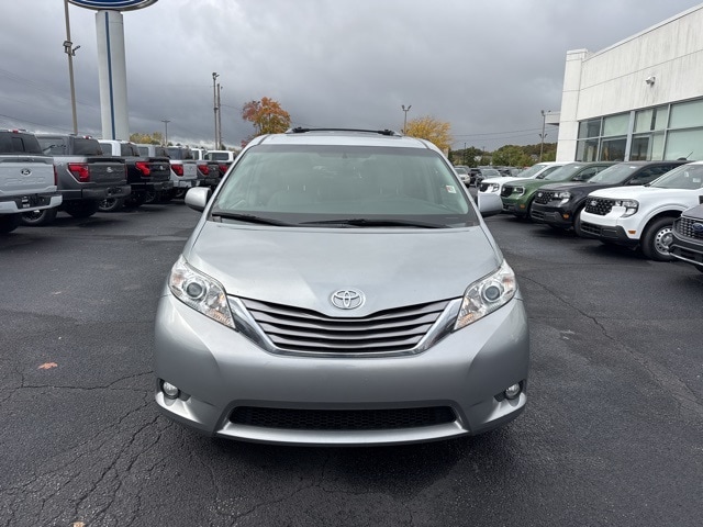 2016 TOYOTA SIENNA - Image 6