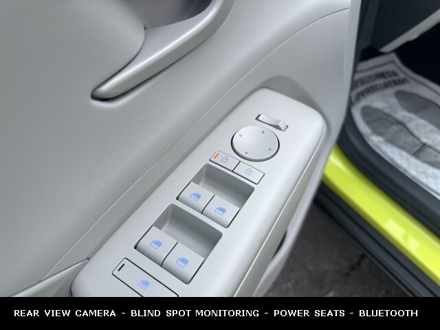 2024 HYUNDAI KONA - Image 19