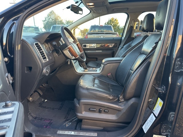 2010 LINCOLN MKX - Image 2