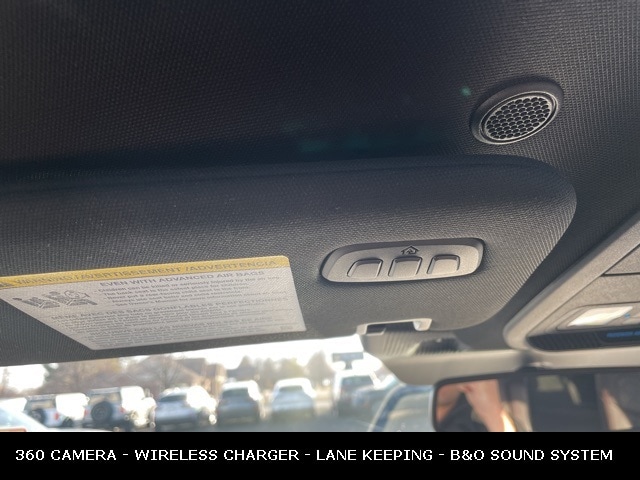 2025 FORD EXPLORER - Image 24