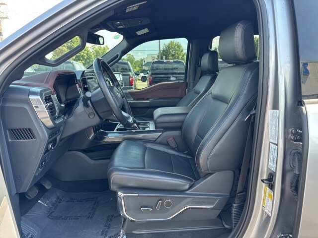 2023 Ford F-150 Lariat photo 3