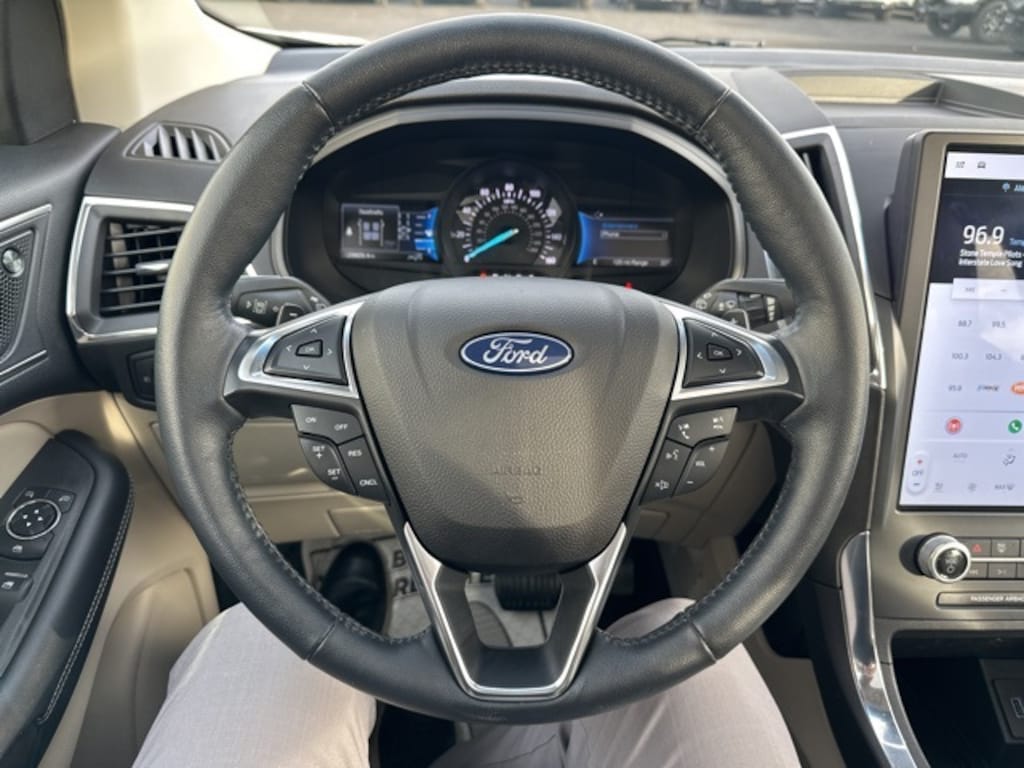 Used 2023 Ford Edge Titanium SUV