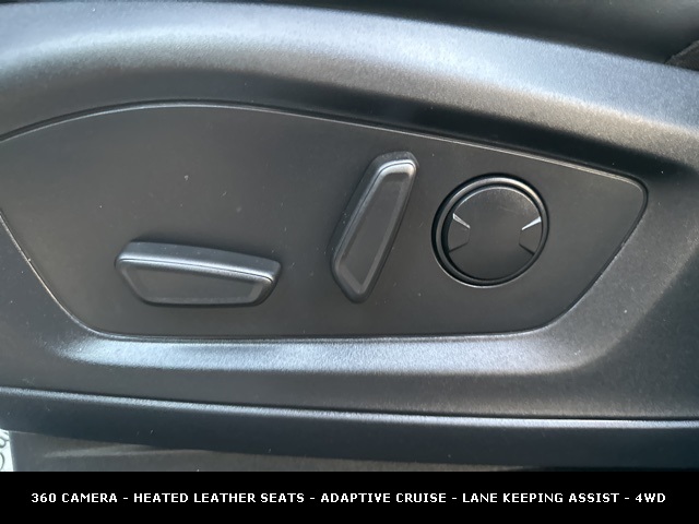 2025 FORD EXPLORER - Image 21