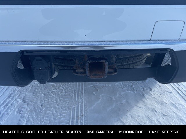 2021 CHEVROLET SUBURBAN - Image 12