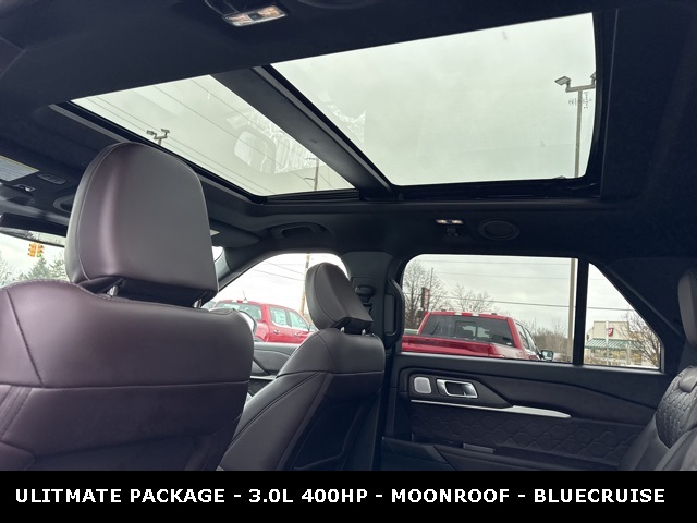 2025 FORD EXPLORER - Image 4