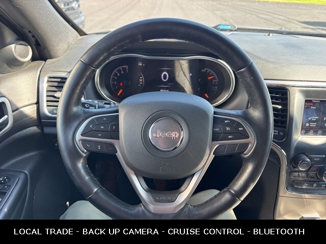 2021 Jeep Grand Cherokee Laredo E photo 2