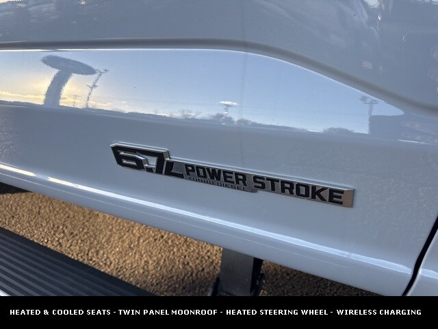 2025 FORD F-450 - Image 23