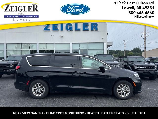  Chrysler Pacifica