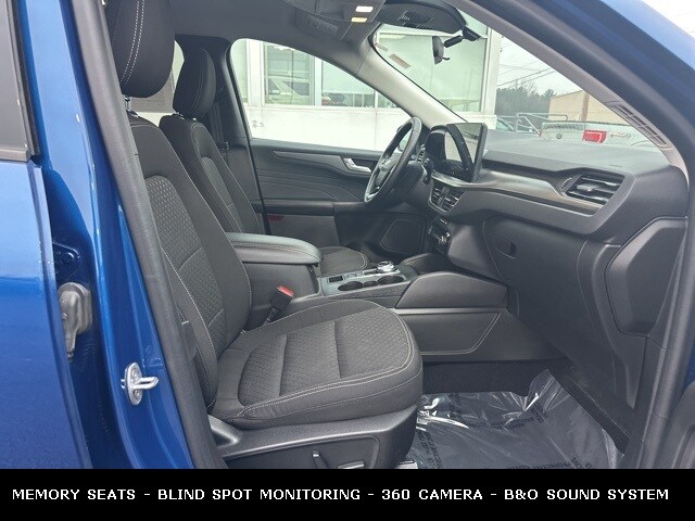 2023 FORD ESCAPE - Image 32