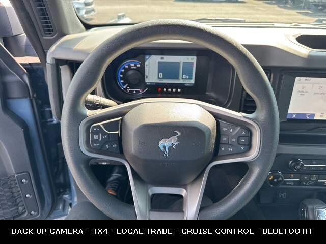 2023 Ford Bronco Base photo 2