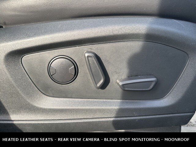 2022 FORD EXPLORER - Image 32