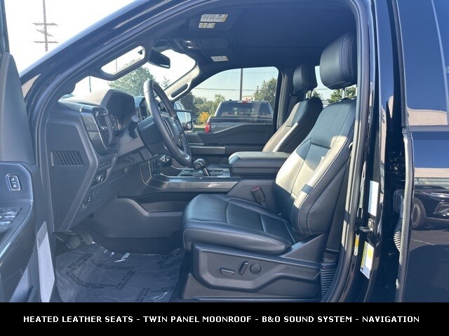 2023 Ford F-150 XLT photo 2