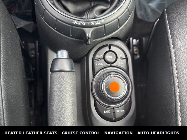 2015 MINI HARDTOP - Image 19