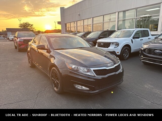 2013 Kia Optima LX photo 2