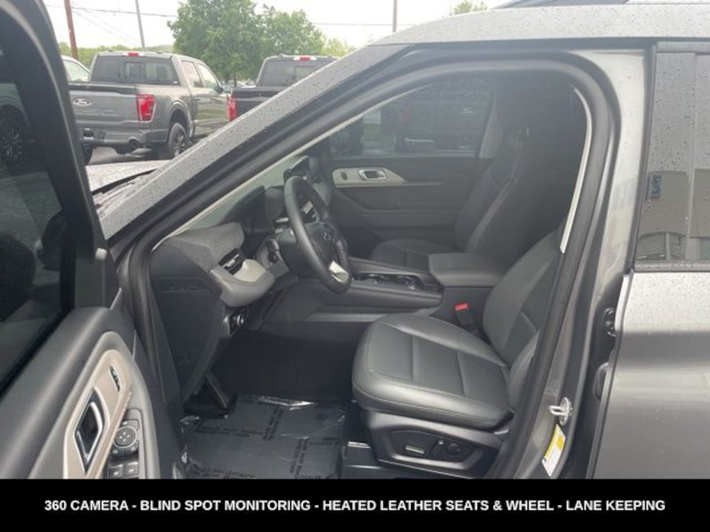 Used 2025 Ford Explorer Active SUV