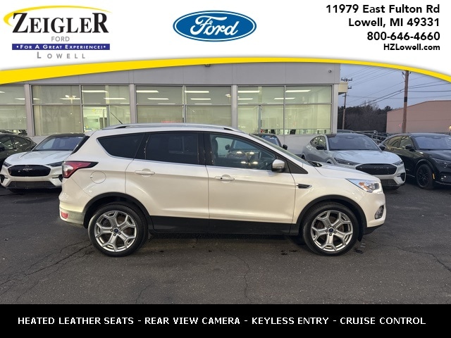 2017 FORD ESCAPE - Image 1