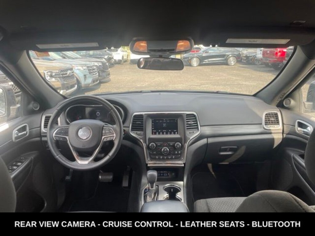Used 2019 Jeep Grand Cherokee Laredo E SUV