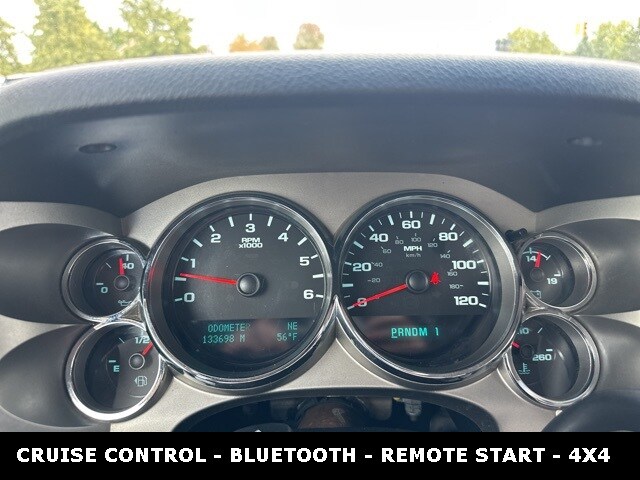 2012 Chevrolet Silverado 2500HD LT photo 3