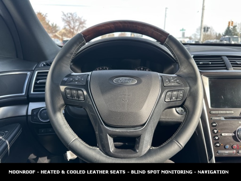 Used 2017 Ford Explorer Platinum SUV