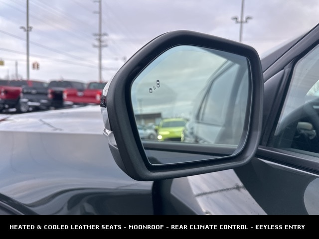 2024 FORD EXPLORER - Image 20