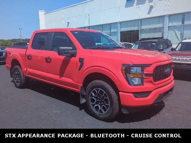 2023 Ford F-150 XL photo 2