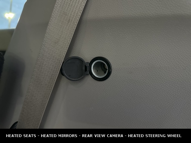 2023 CHRYSLER VOYAGER - Image 13