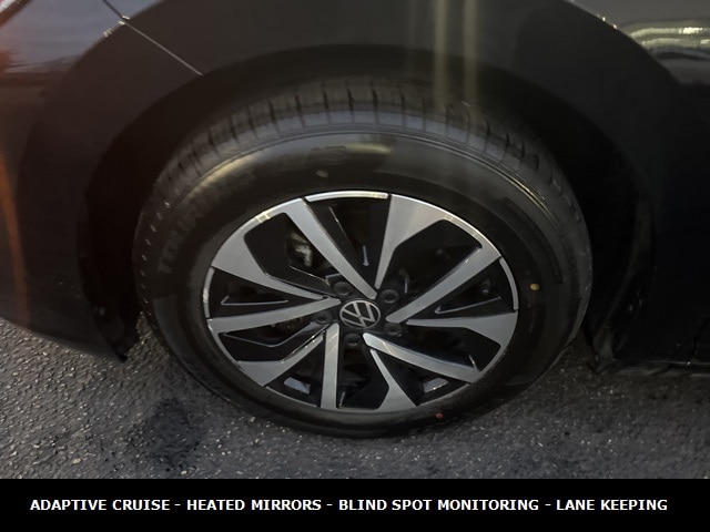 2024 VOLKSWAGEN JETTA - Image 32