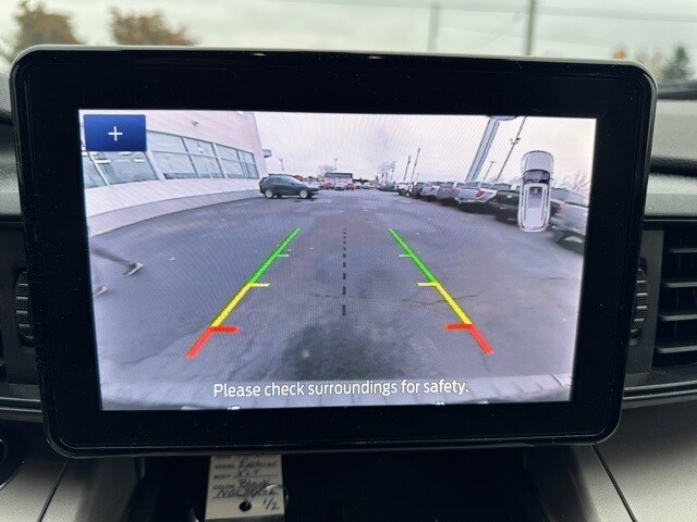 2022 Ford Explorer XLT photo 4