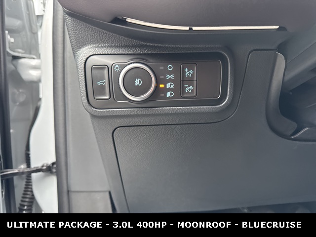 2025 FORD EXPLORER - Image 26