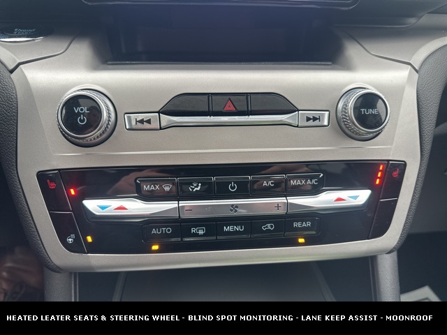 2022 FORD EXPLORER - Image 30