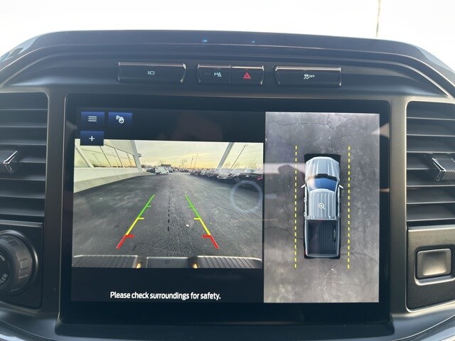 2023 Ford F-150 XLT photo 4