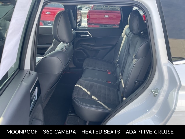 2024 MITSUBISHI OUTLANDER - Image 26