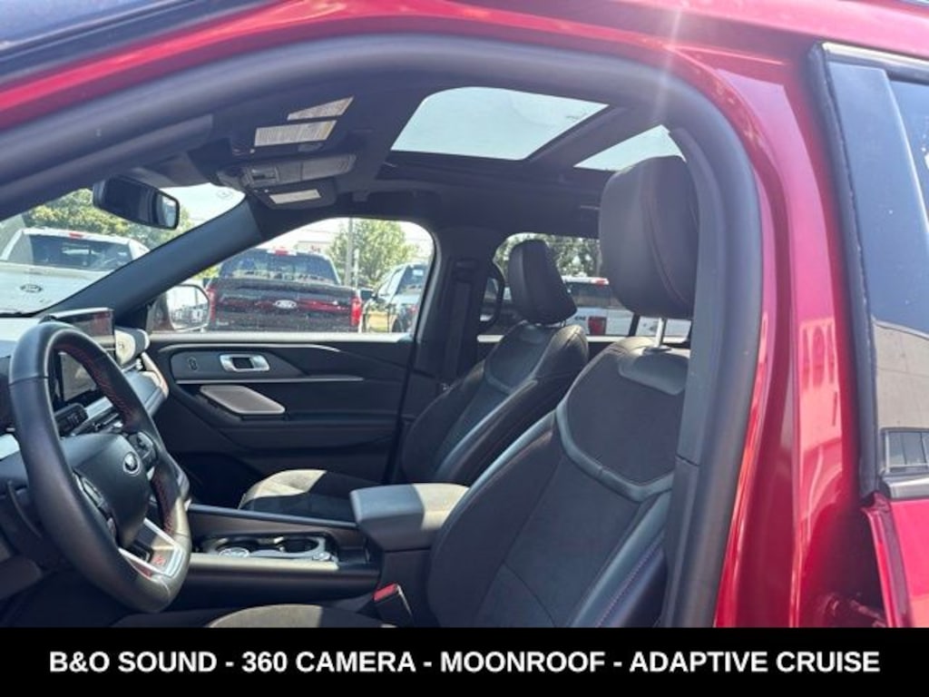 Used 2025 Ford Explorer ST SUV