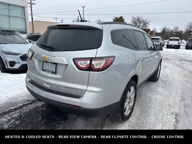 2016 CHEVROLET TRAVERSE - Image 11