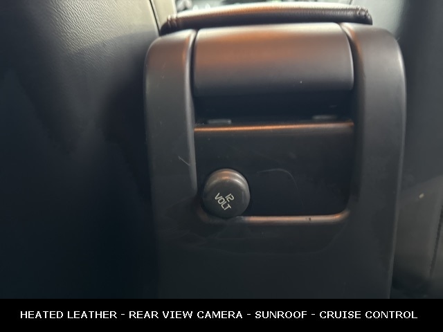 2016 VOLVO V60 - Image 15